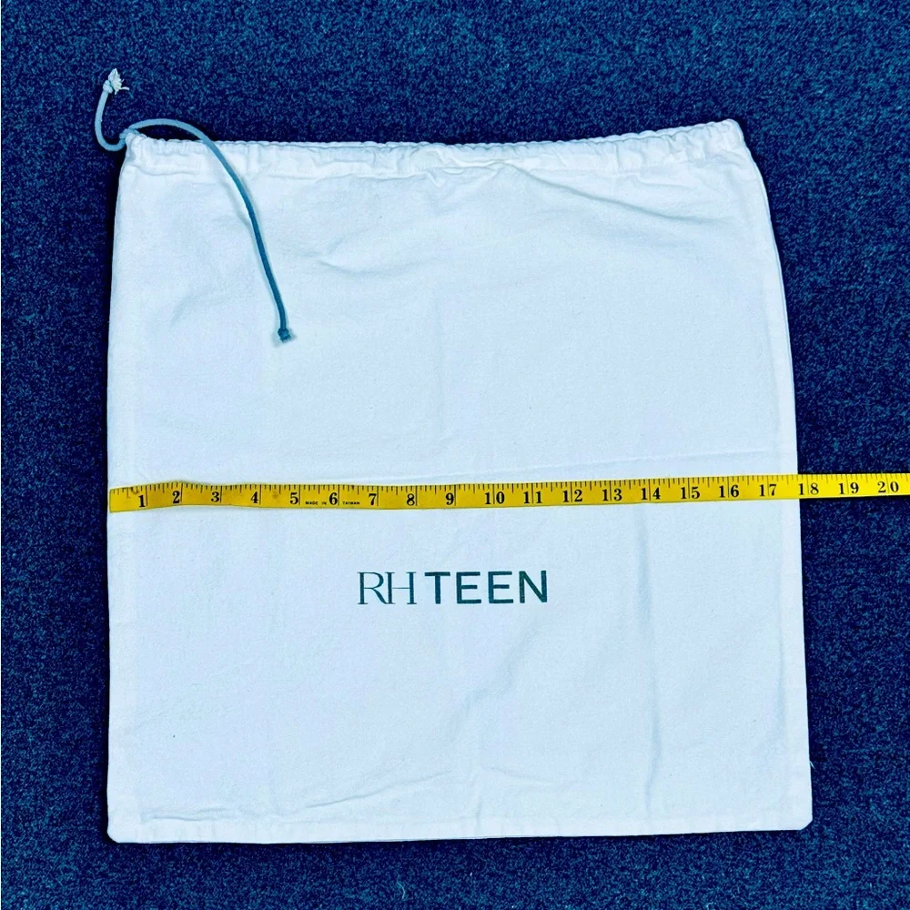 RH TEEN Dust Bags | set of 2 | white